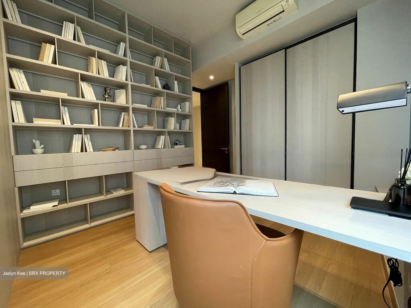 Amo Residence (D20), Apartment #460723721